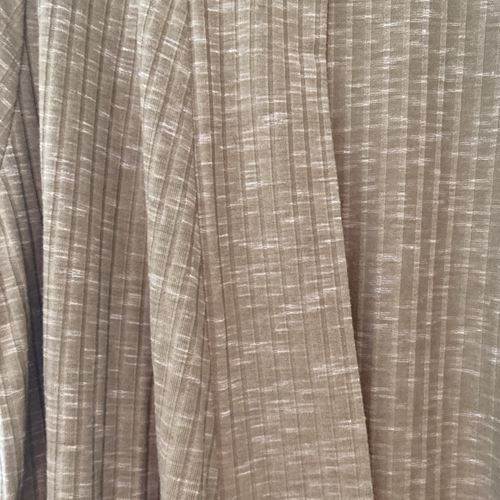 Lisa Rinna Long Sleeve Lightweight Green Heathered Open Cardigan with Pockets - Picture 4 of 11